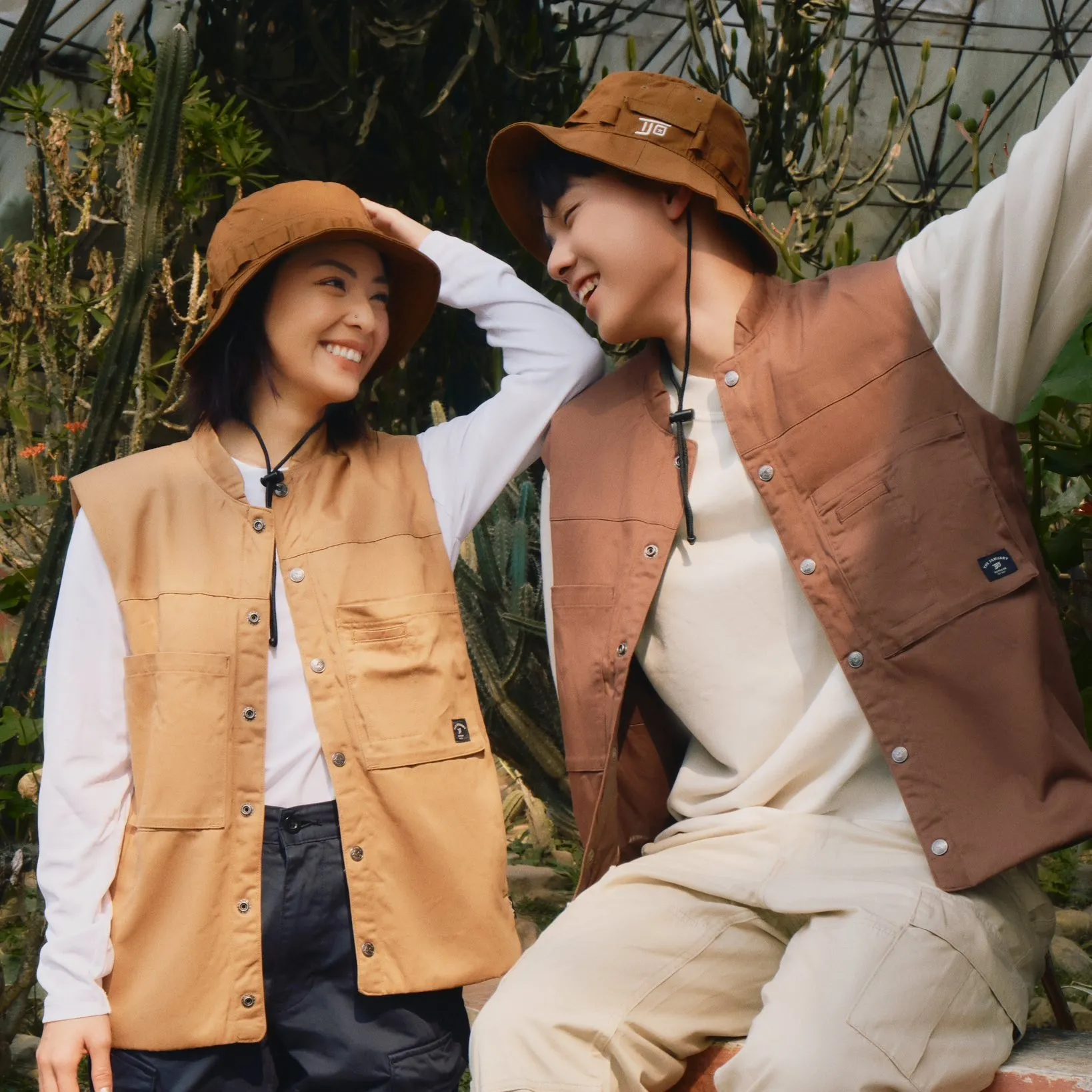 Trang phục dã ngoại TJO trong chuyến camping outdoor Việt Nam